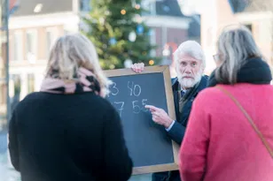 Erik Scherder Onderzoekt