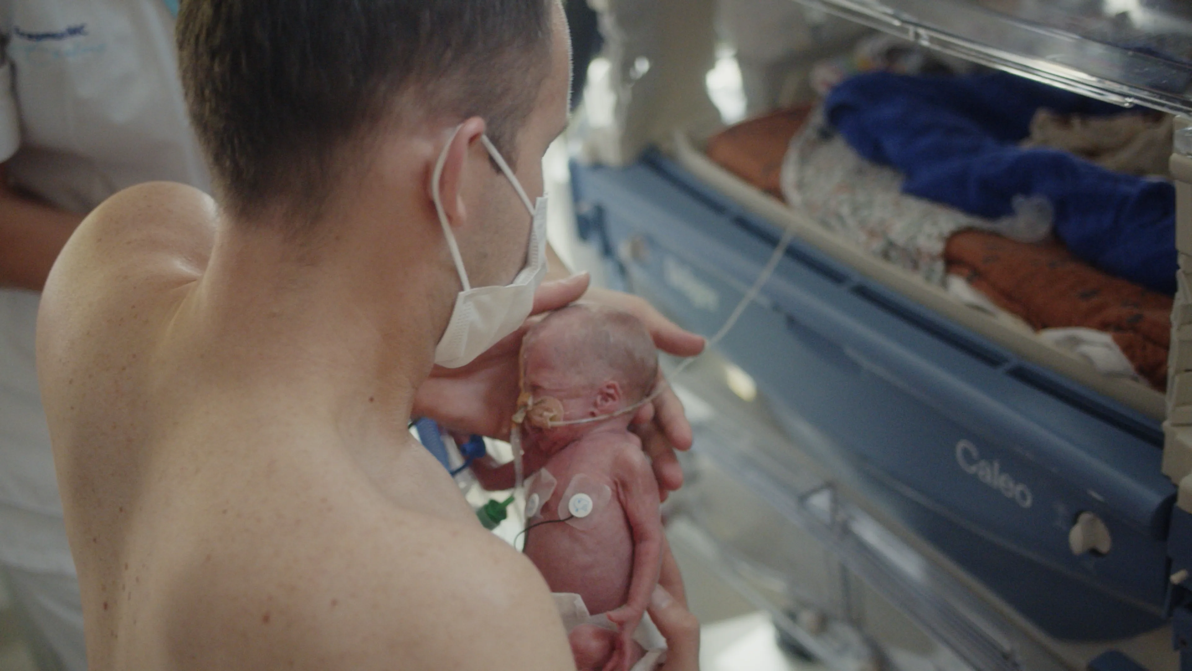 Handen aan de couveuse - Hoe is het nu met?