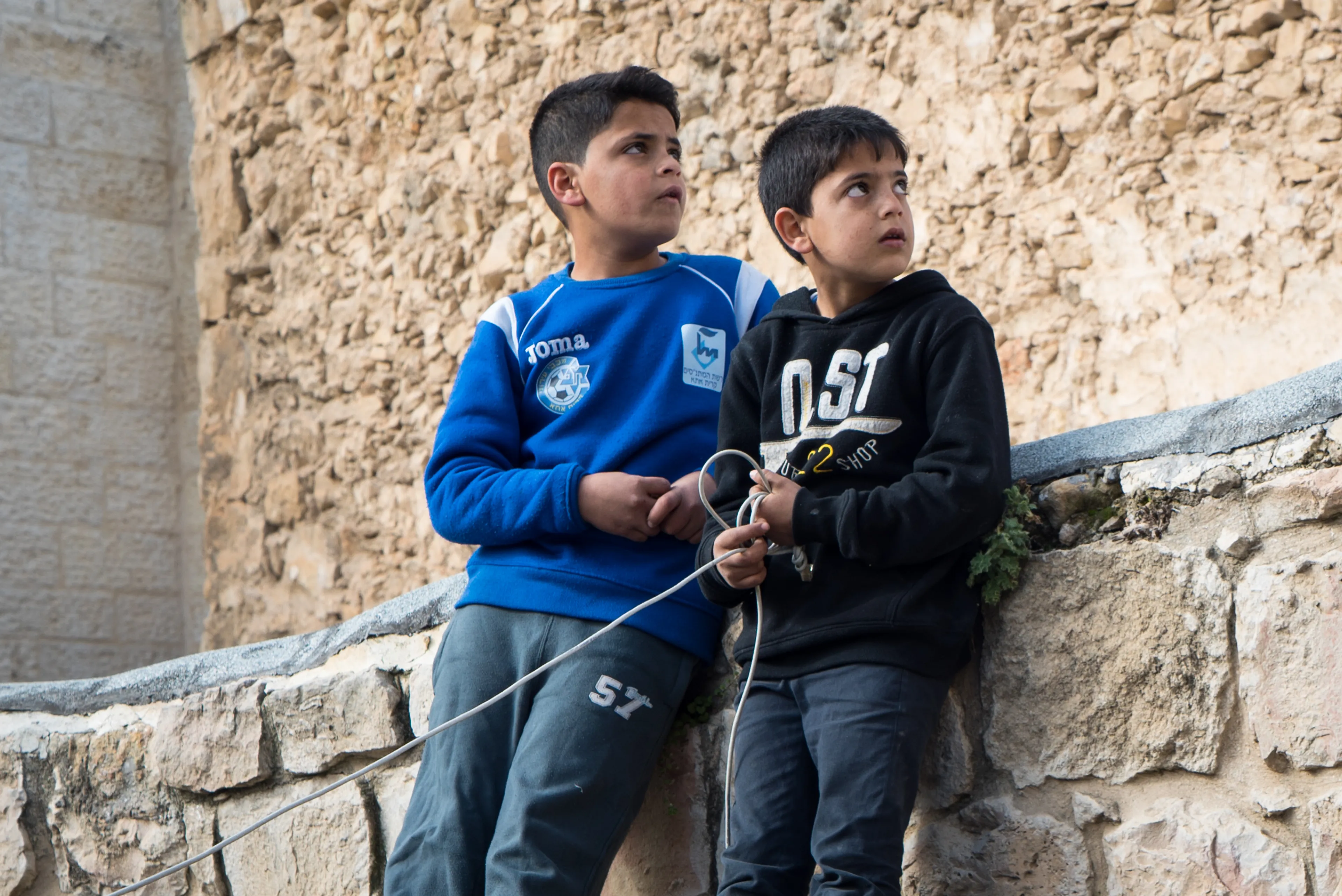 EOdoc: Skies above Hebron